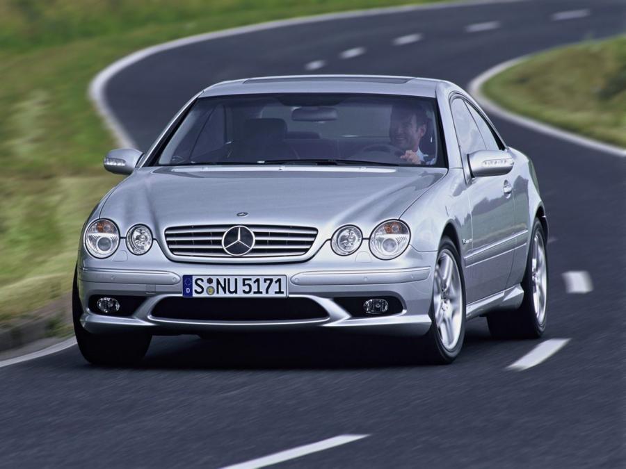  Mercedes-Benz CL55 AMG 2002 года  (фото 7 из 12)